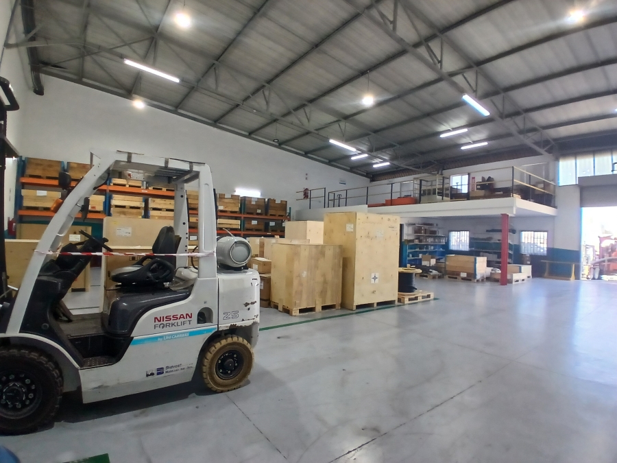 To Let commercial Property for Rent in Oos Einde North West